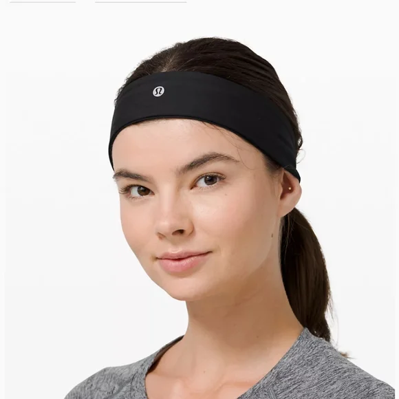 lululemon athletica | Accessories | Lululemon Fly Away Tamer  display picture 2